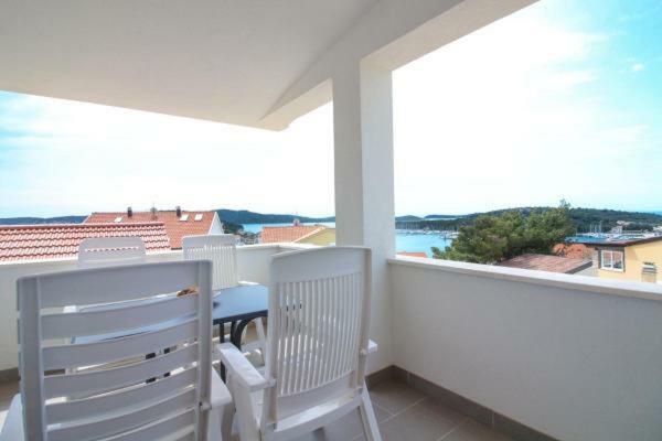 Apartamento Mara Rogoznica  Exterior foto