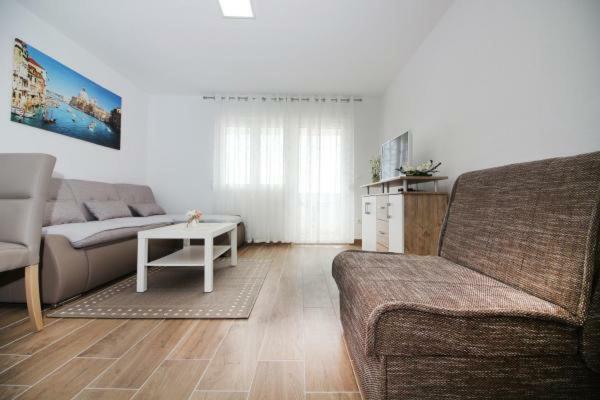 Apartamento Mara Rogoznica  Exterior foto